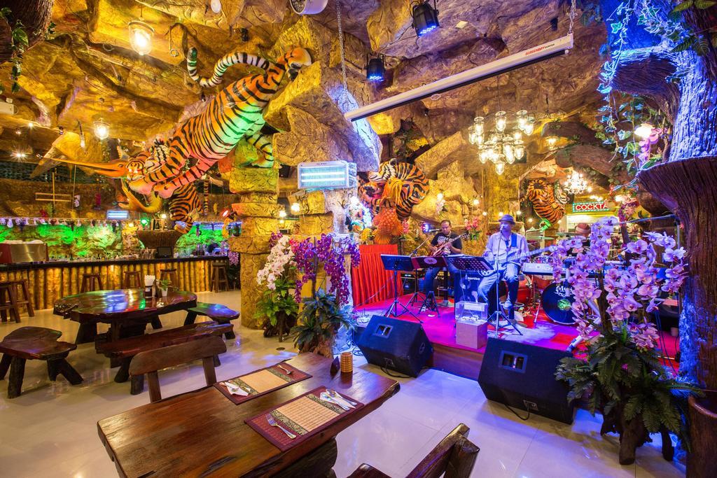 Hotel Tiger Patong