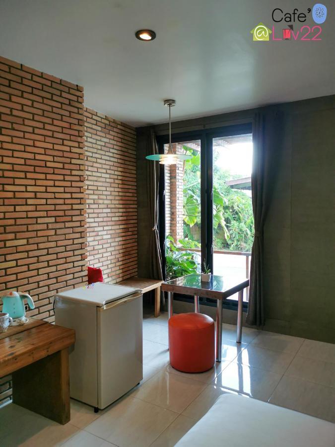 Hotel Cafe'@luv22 Phuket