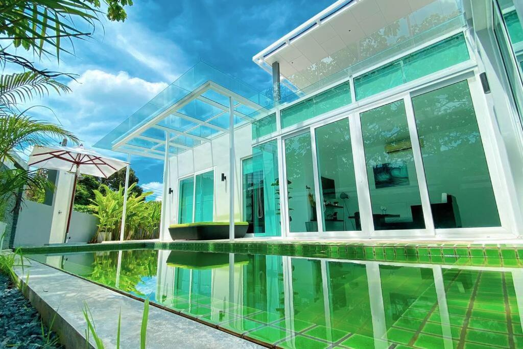 2bdr Pool 卡马拉山景泳池别墅 *