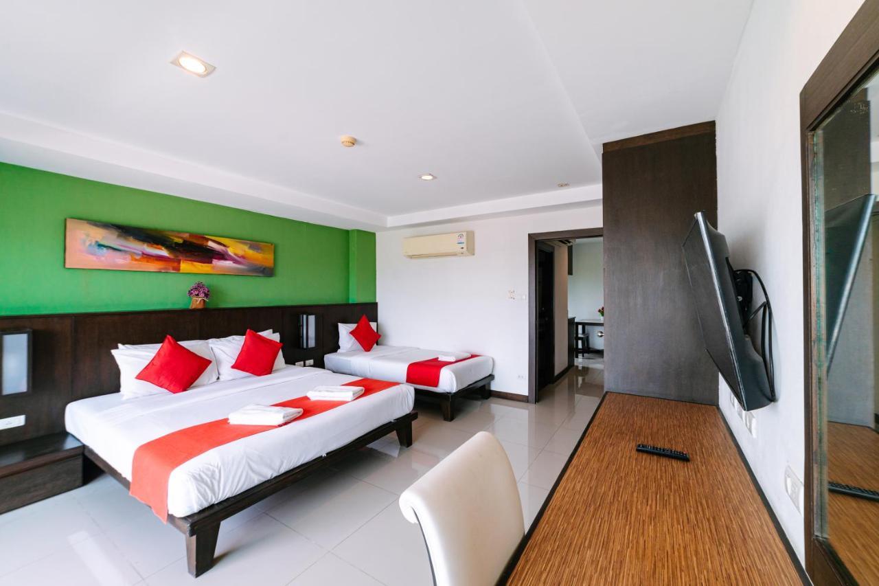 Ratana Sakdidet, Town 3* Phuket