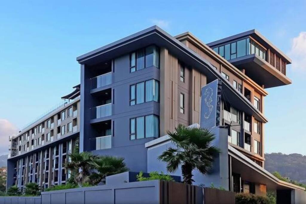 Aristo O59 Junior Surin * Phuket