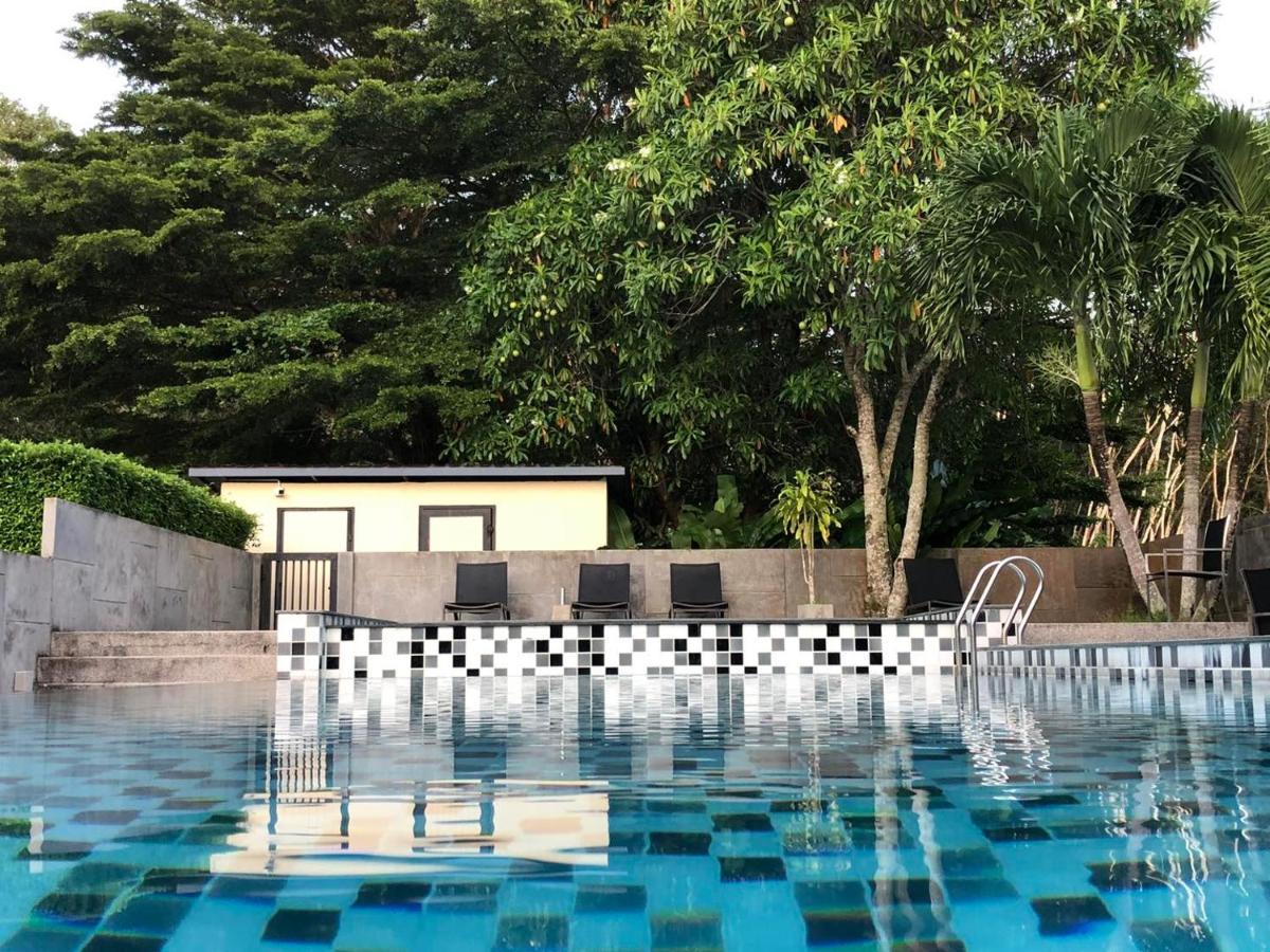 Hotel The Rubber Phuket Thalang