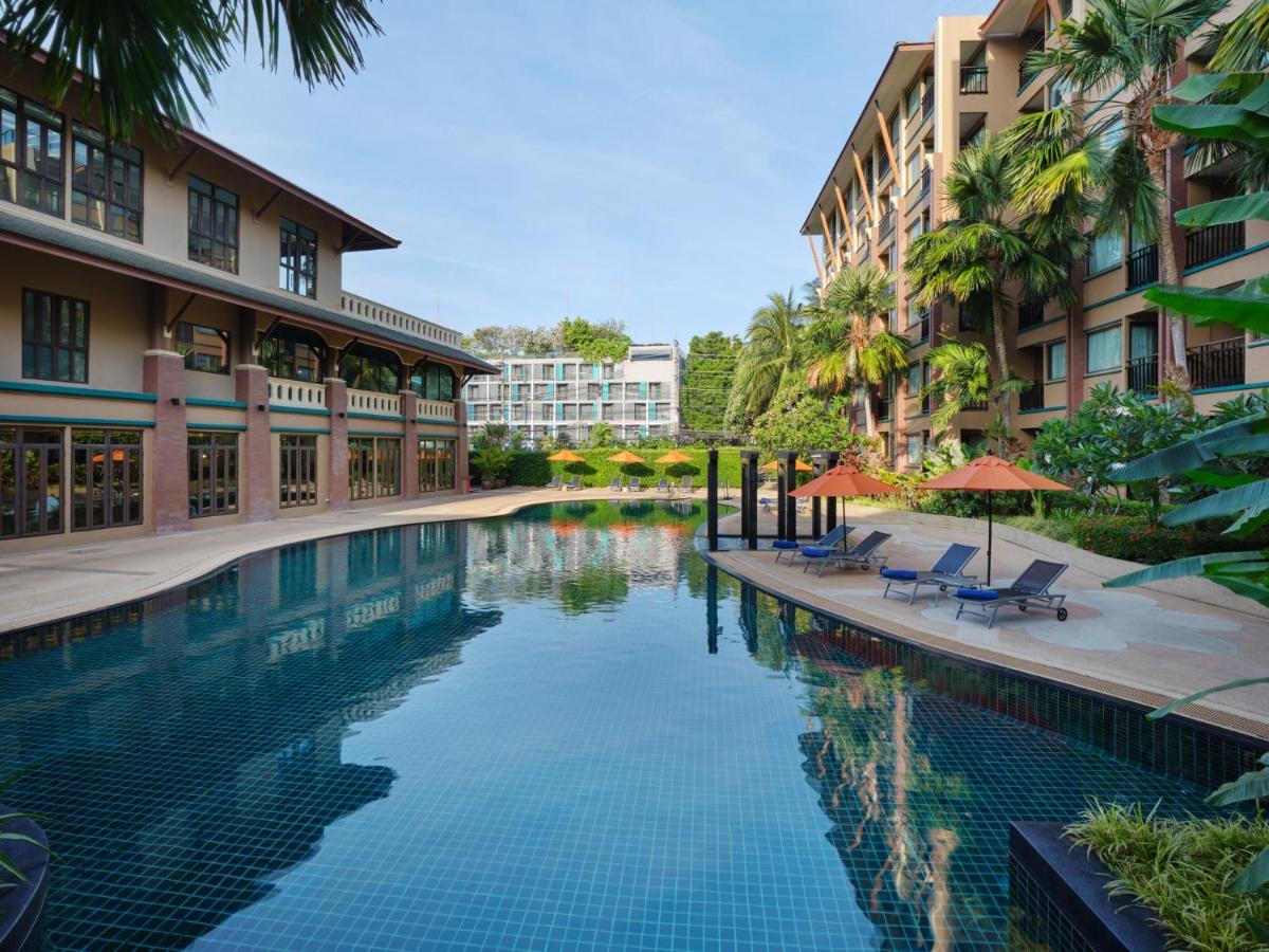Novotel Phuket Vintage Park Hotel