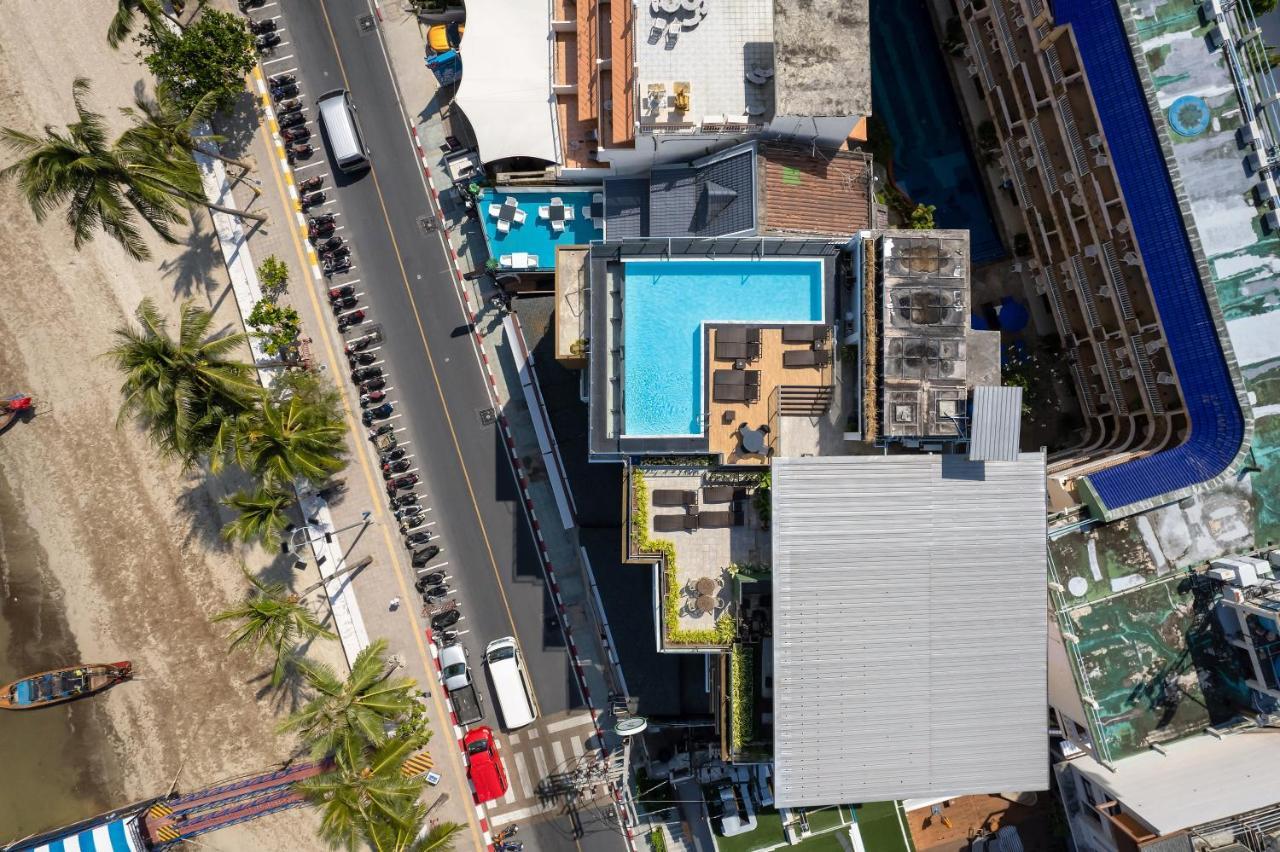 Signature Boutique Hotel 3*