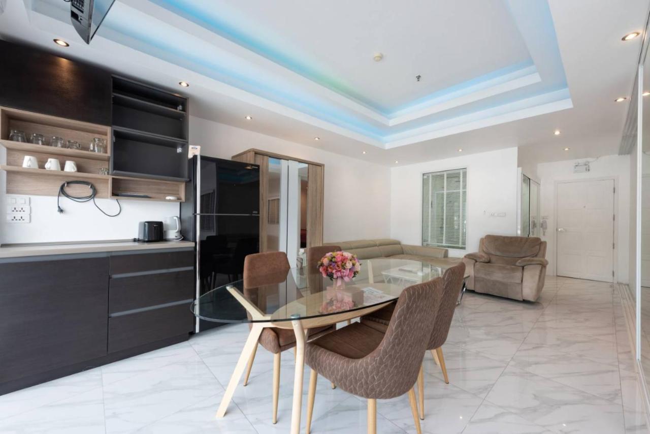 Apartment Tower Royal Family Pta 2025