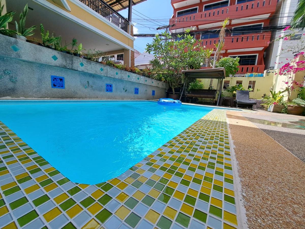 Hotel Lily 百合假日 Patong