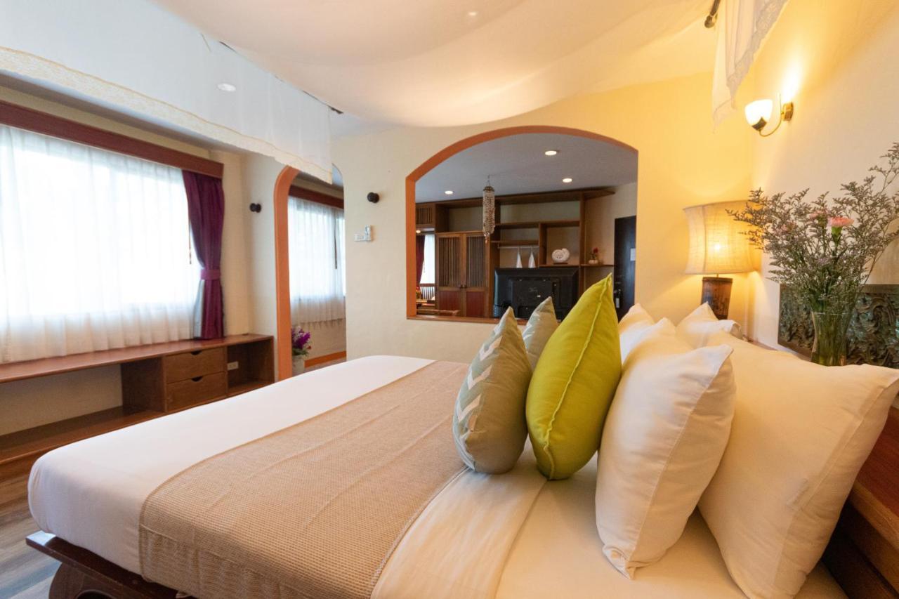 Aochalong & - Sha 4* Phuket