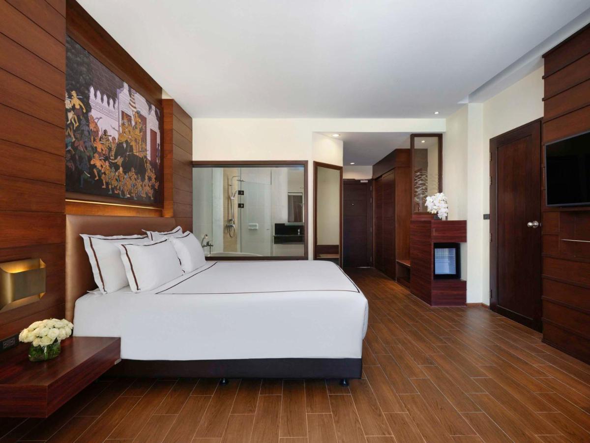 Novotel Phuket Vintage Park 4*