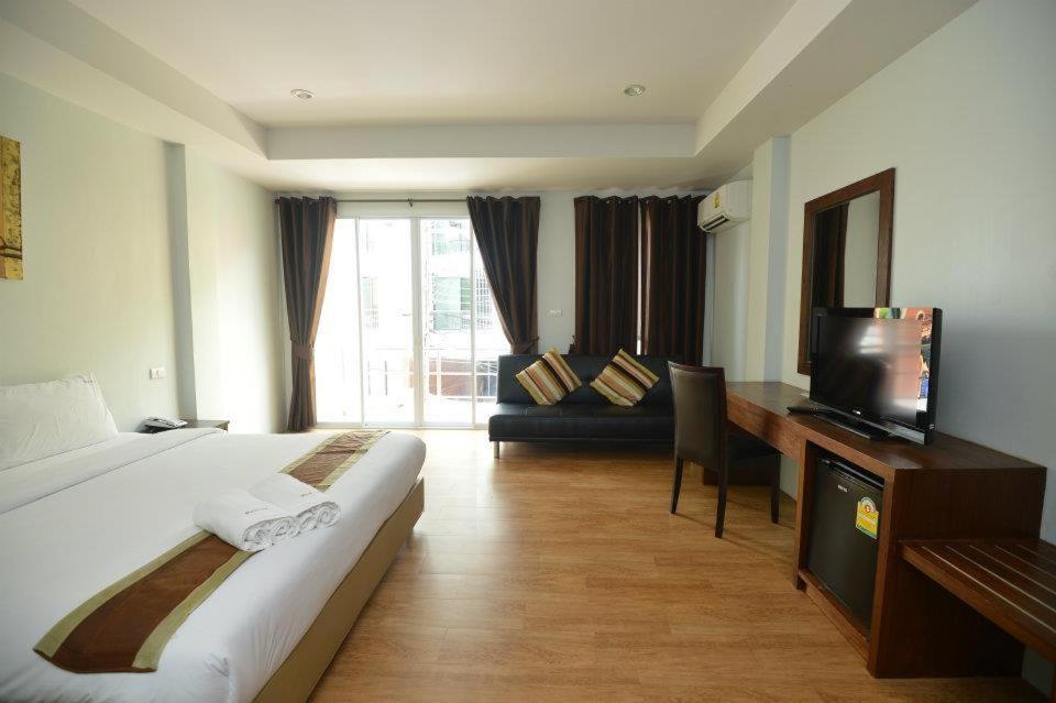 Pariya Boutique 2*