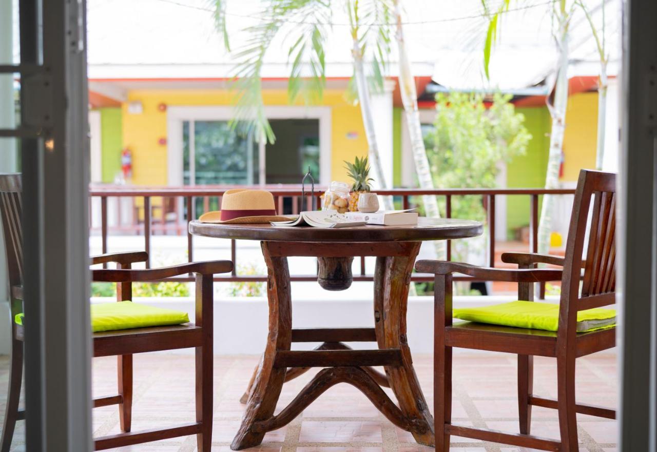 Lemon House * Patong