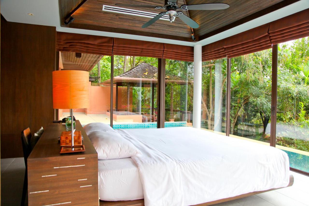 Resort Sri Phuket Luxury Pool - Sha