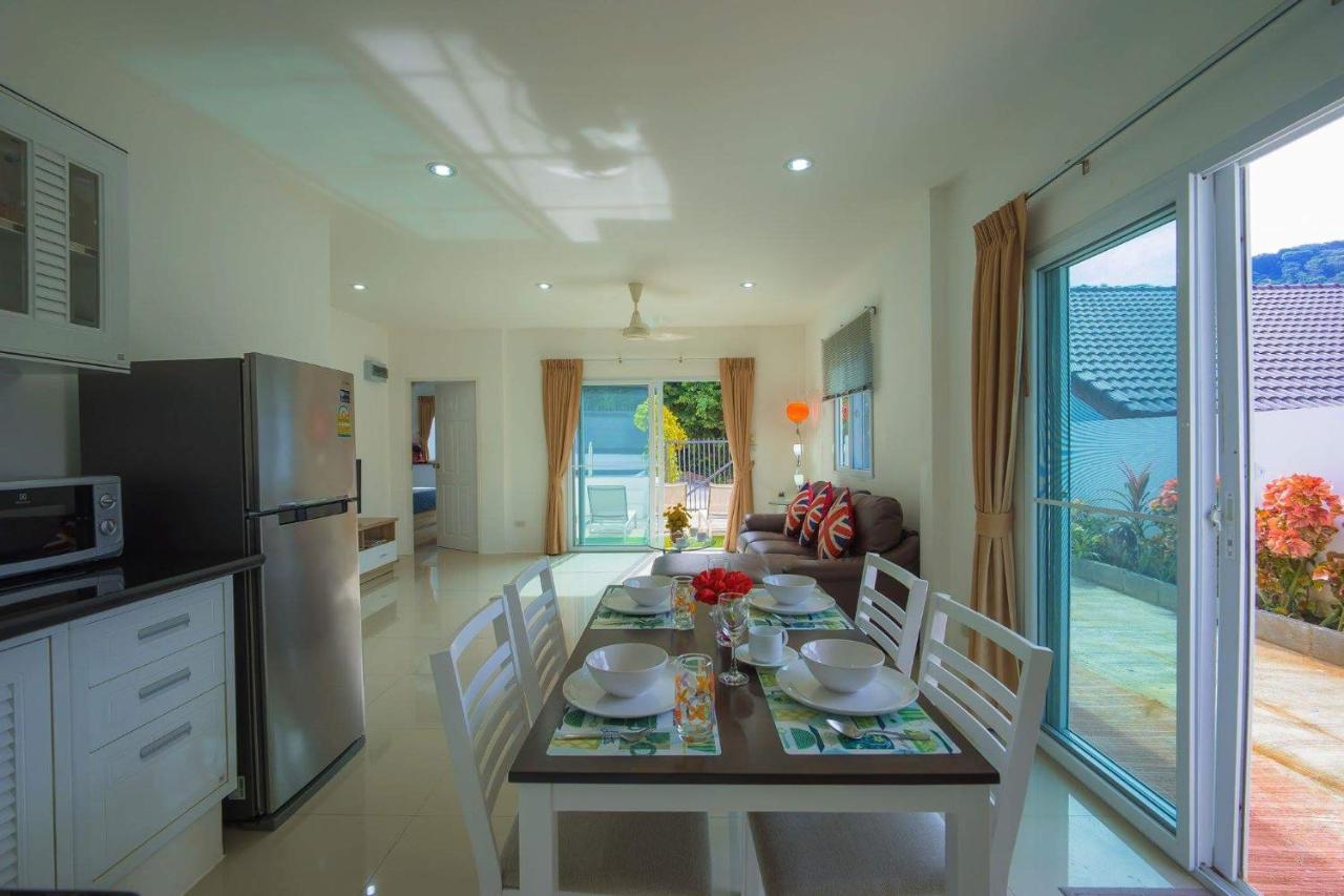 Holiday home Hideaway Pool *