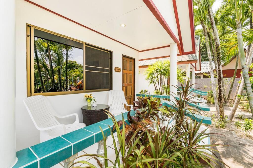 Baan Coconut Praia de Bang Tao