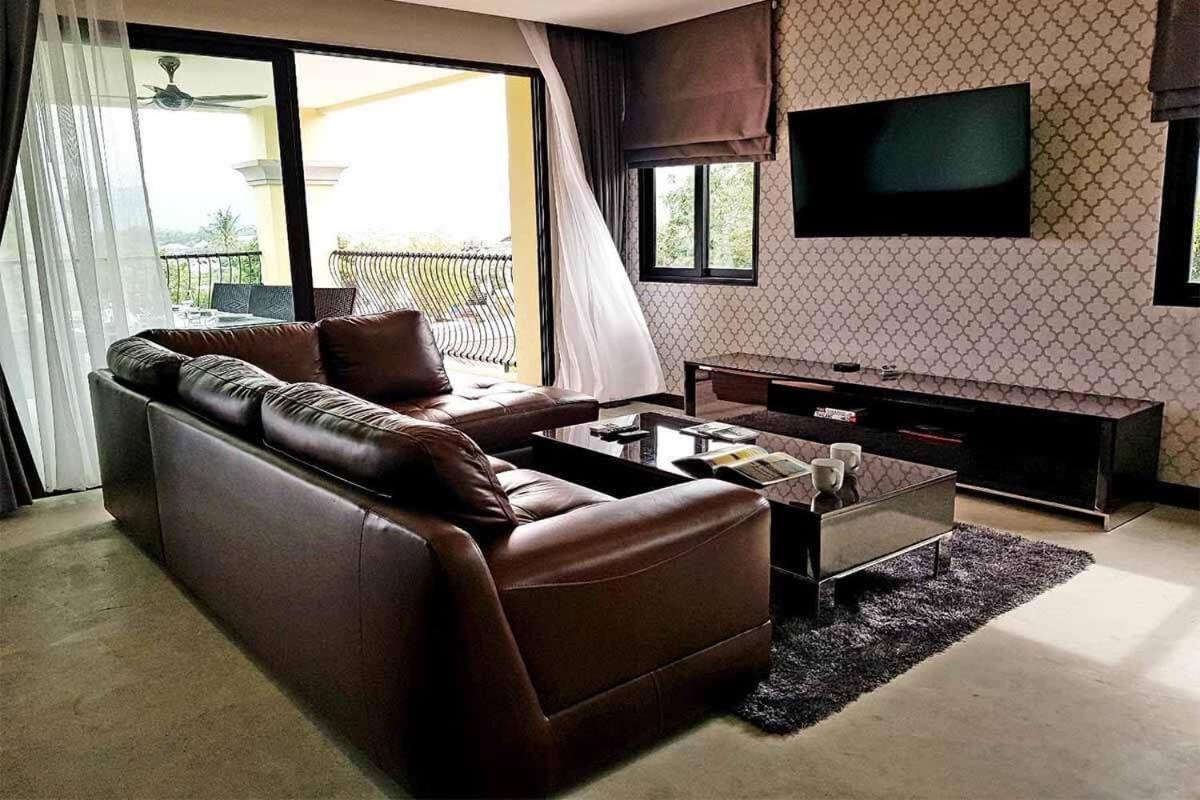 Vanilla Boutique 3 Bedroom Luxury * Ban Suan (Phuket)