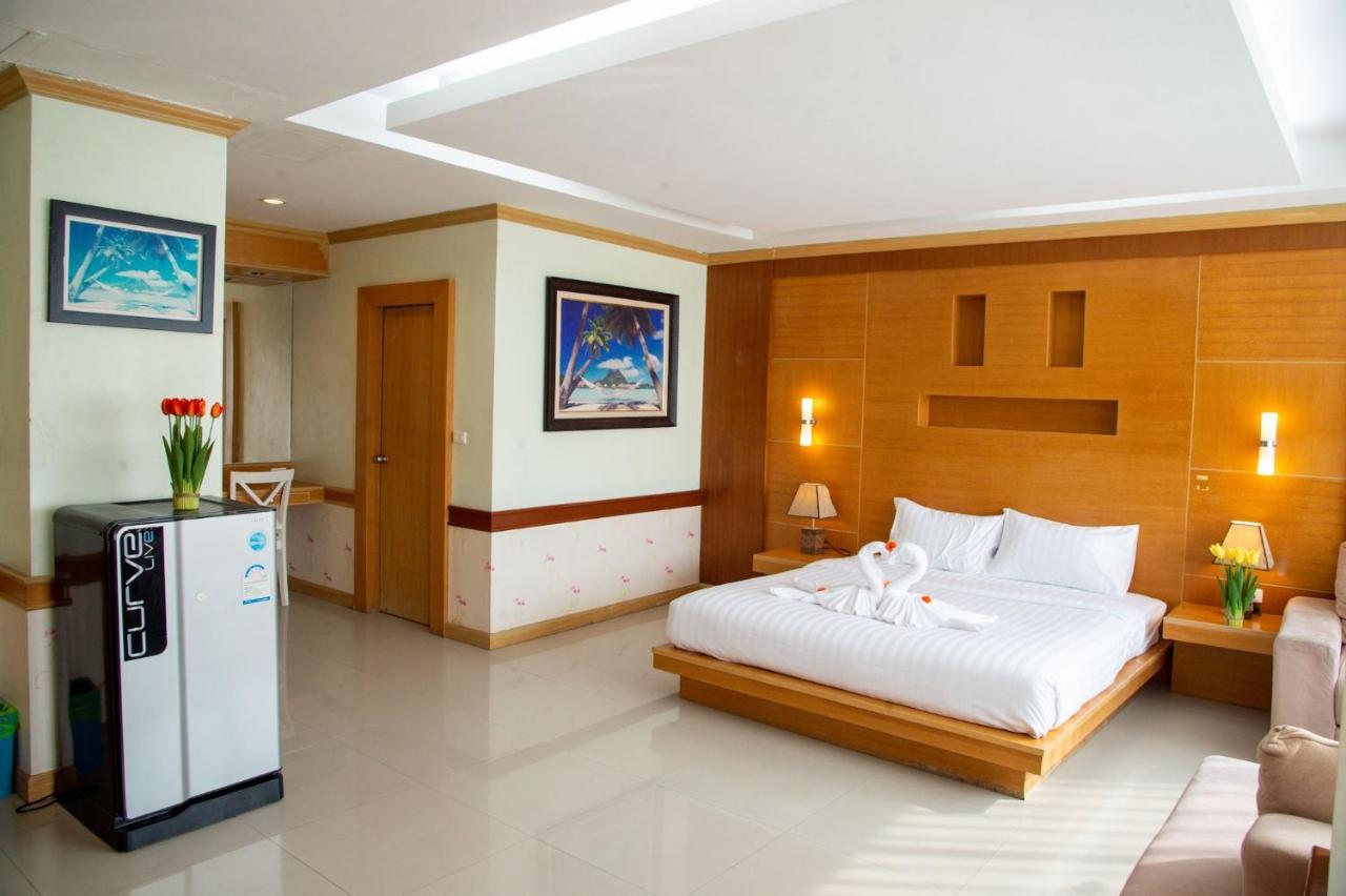 Hotel Eyes Patong
