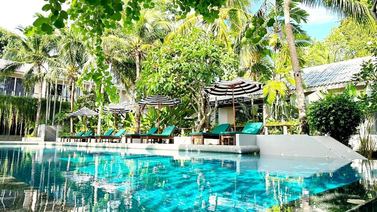 Signature Phuket Resort