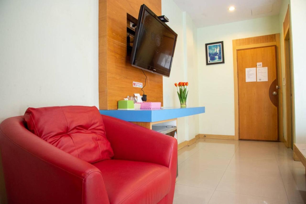 Eyes 3* Patong