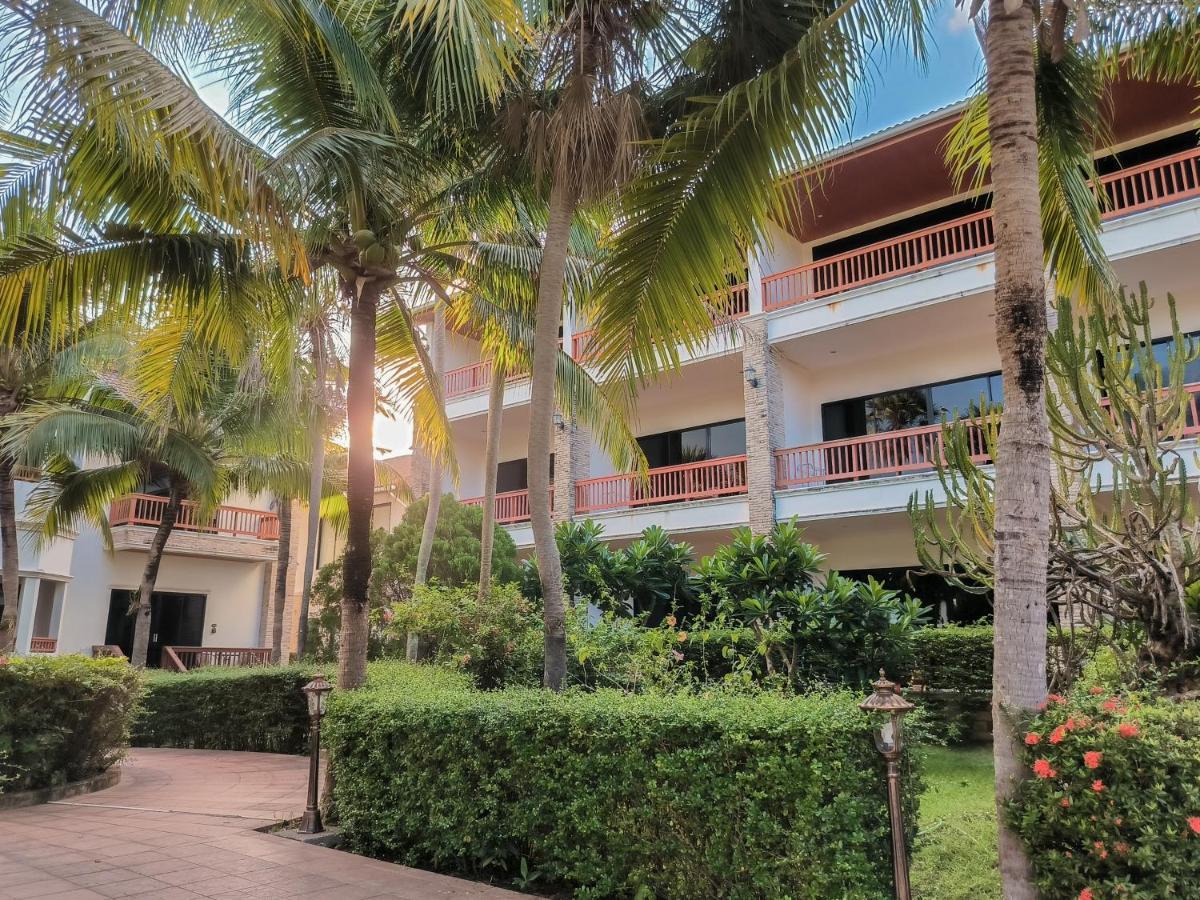 Grand House -sha Resort 3*