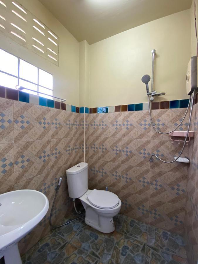 в райском уголке равай Apartment *