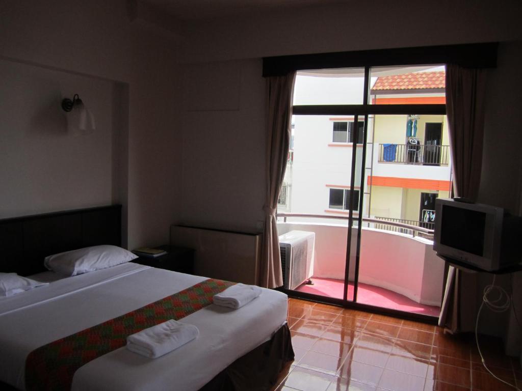 Rome Place Hotel 3*