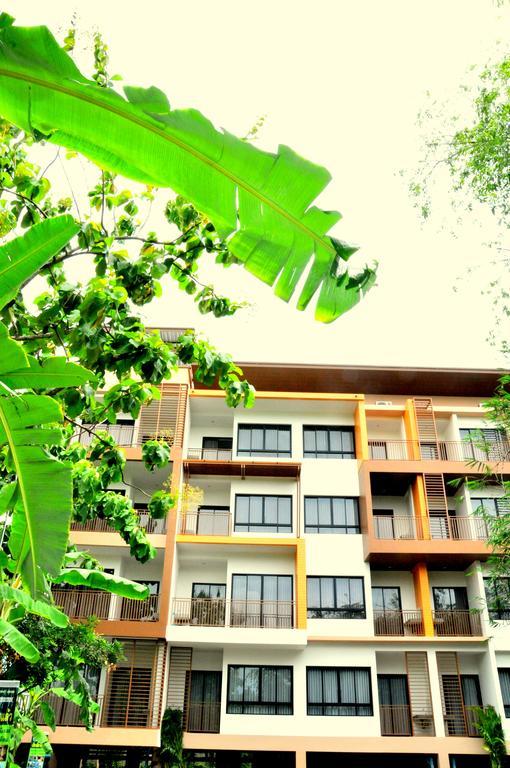 Dusit Naka Place *