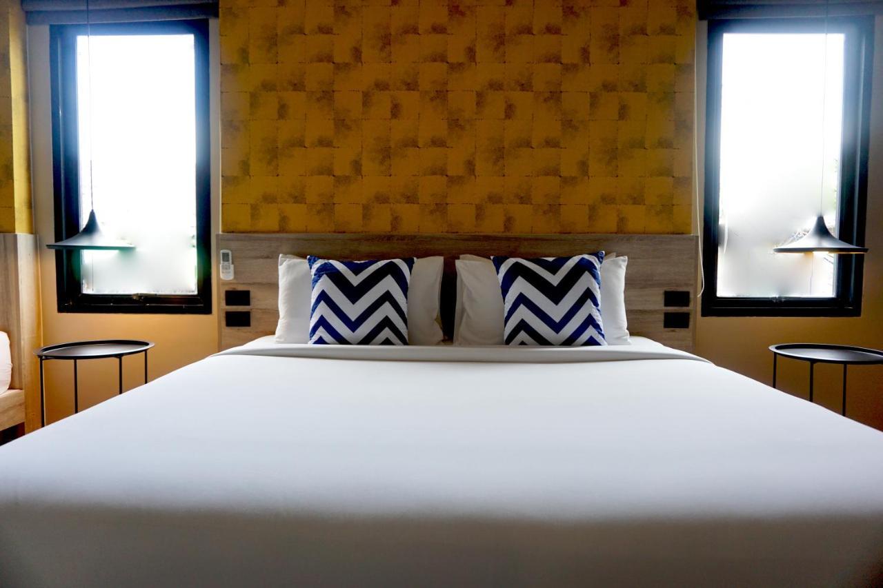 Resort The Chalong Sha 4*
