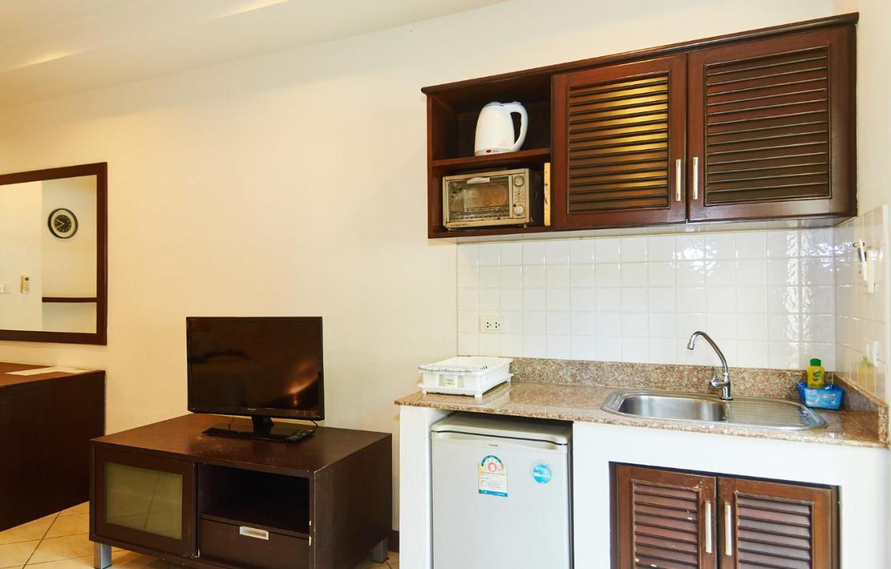 Hotel Phuket Riviera Nai Harn