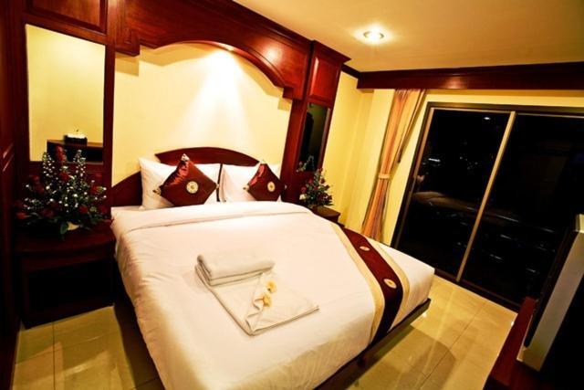 Baan Sudarat Inn Phuket