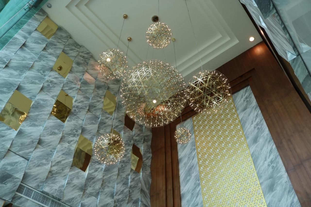 Oceana Ocean View 5th Floor By Psr Kamala Beach