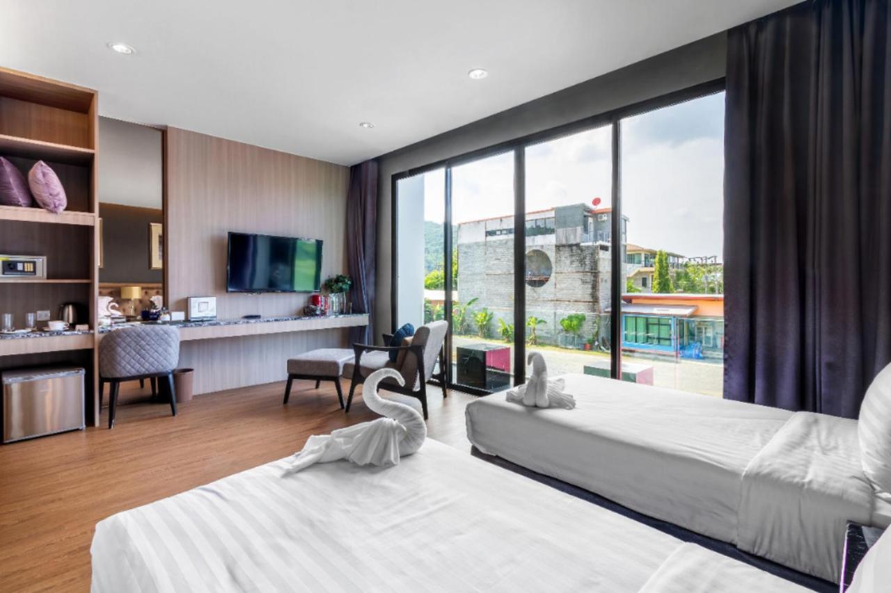 Beachside Luxury Villa: Private Pool & Modern Comforts * Kamala Beach