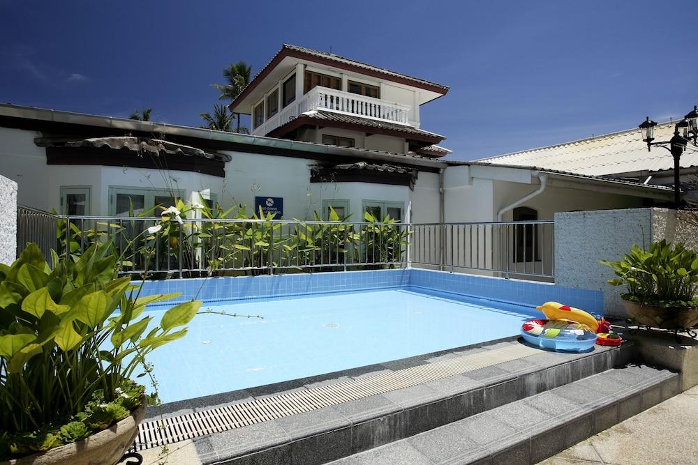 Kantary Bay Phuket 4*
