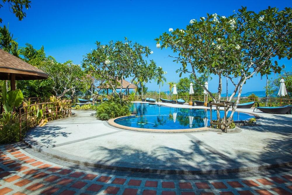 Chalong Chalet Resort