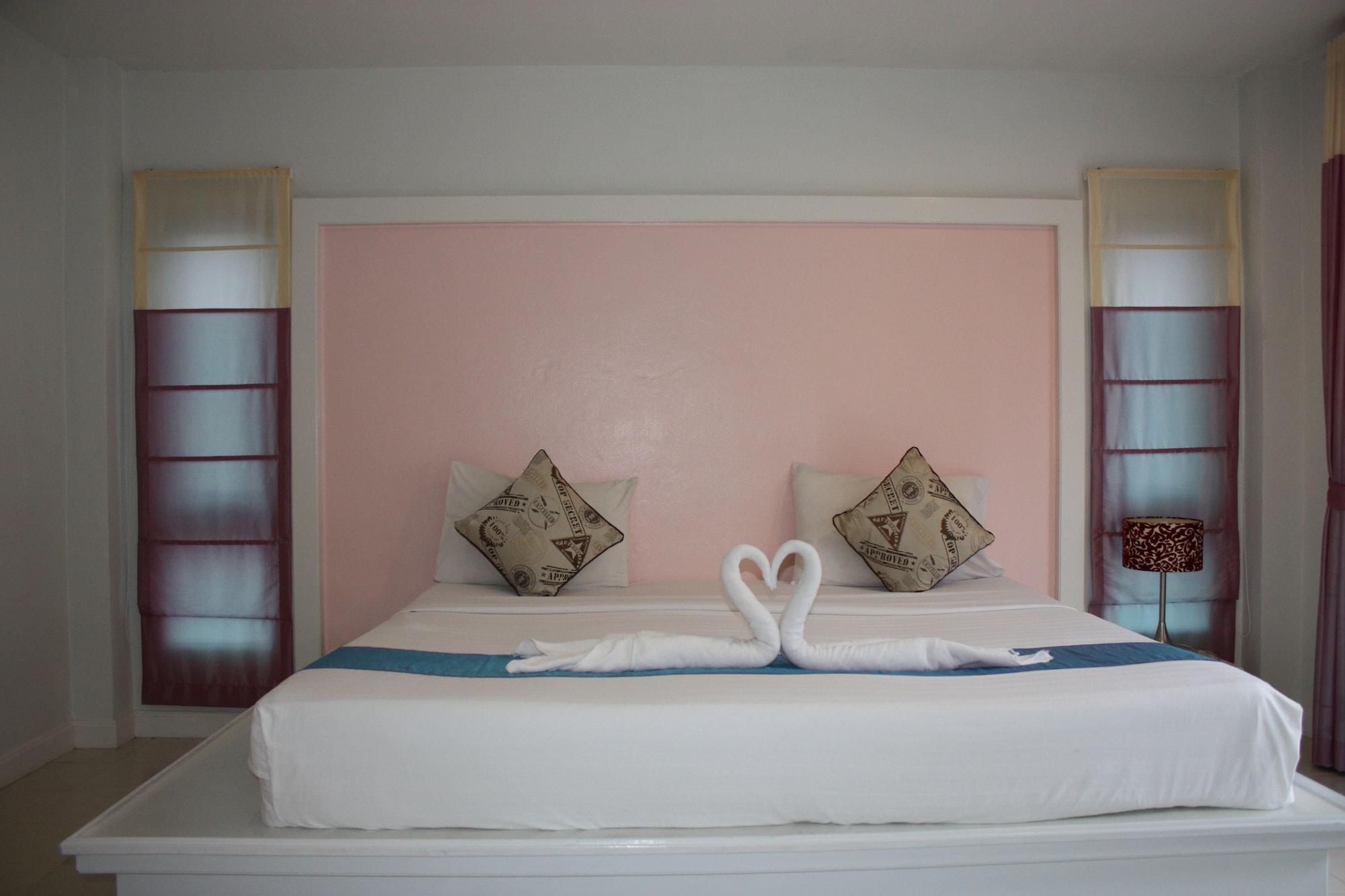 Phuket Racha Homestay Kata Beach (Phuket)