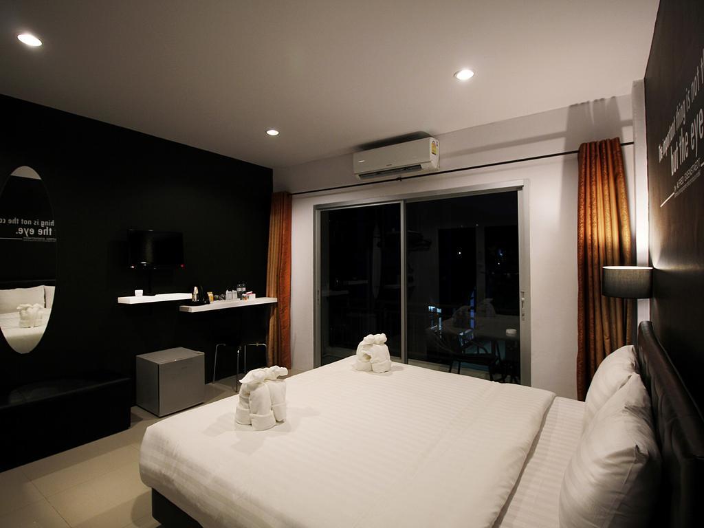 The Artist House 3*