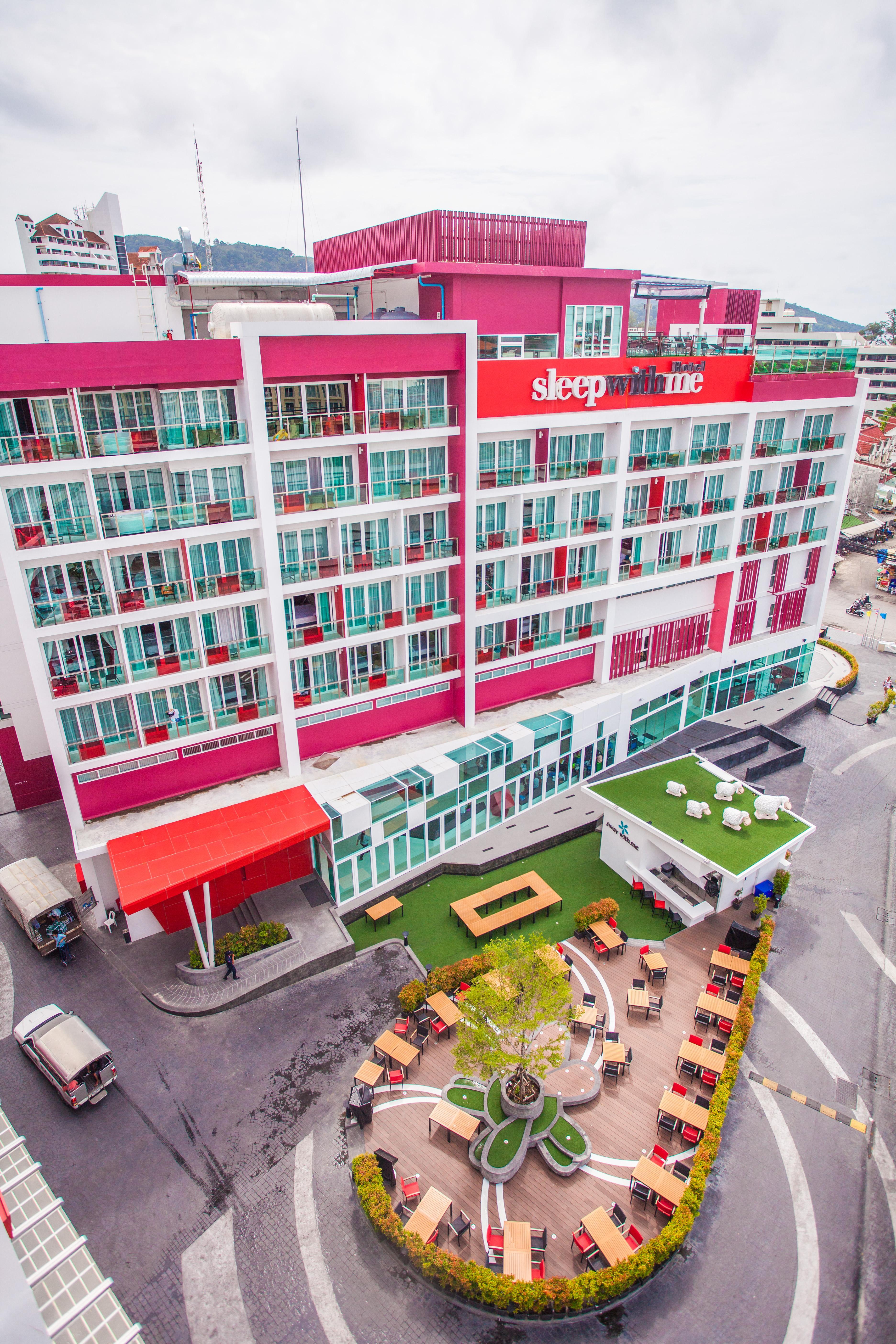 Hotel Sleep With Me Design @ Patong
