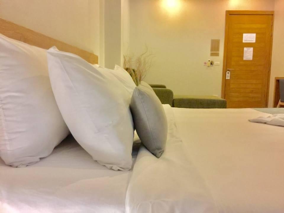 Hotel Lemonade Phuket -sha 3*