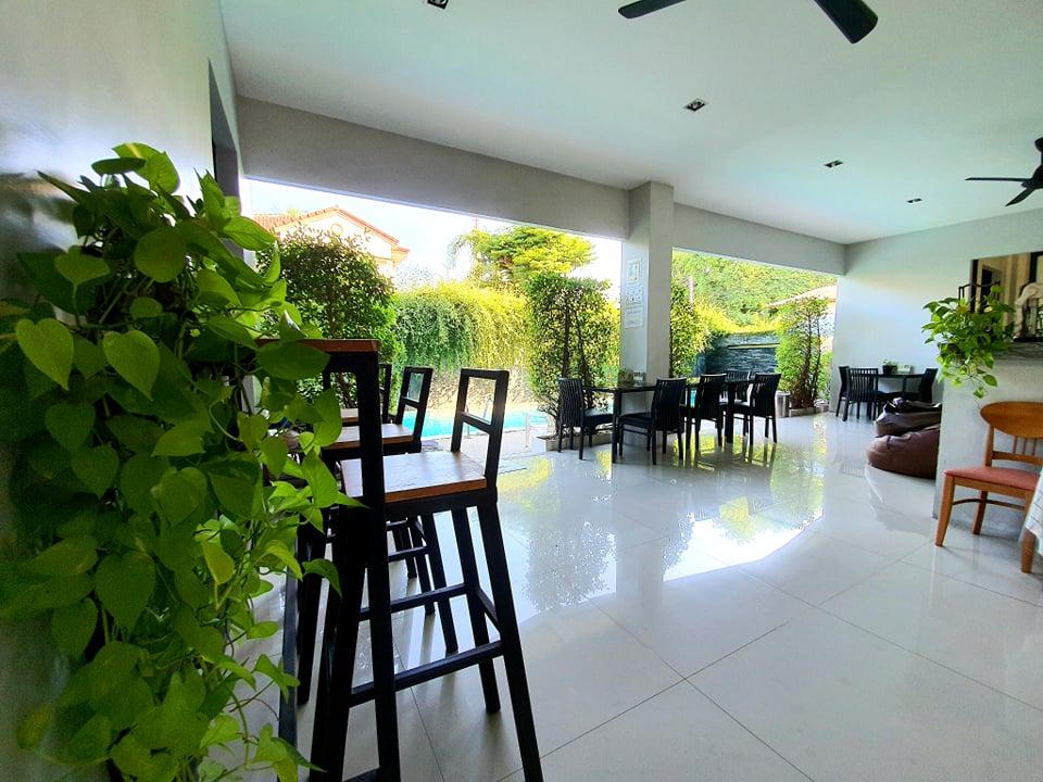 Lemonade Phuket -sha Hotel 3*