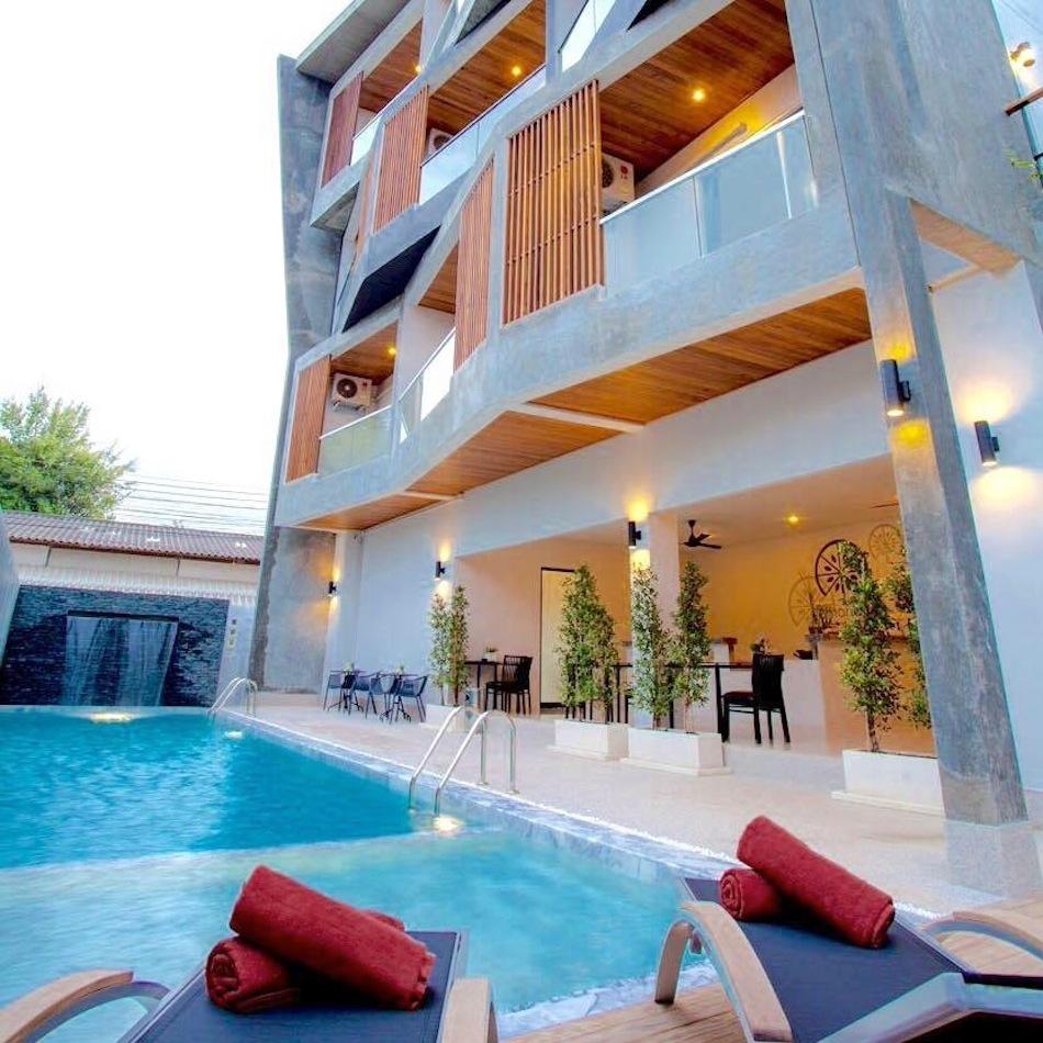 Lemonade Phuket -sha