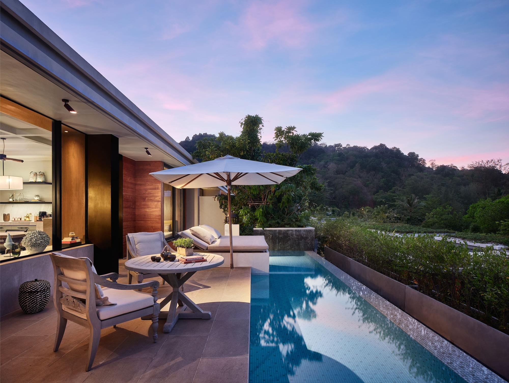 Resort Rosewood Phuket 5*