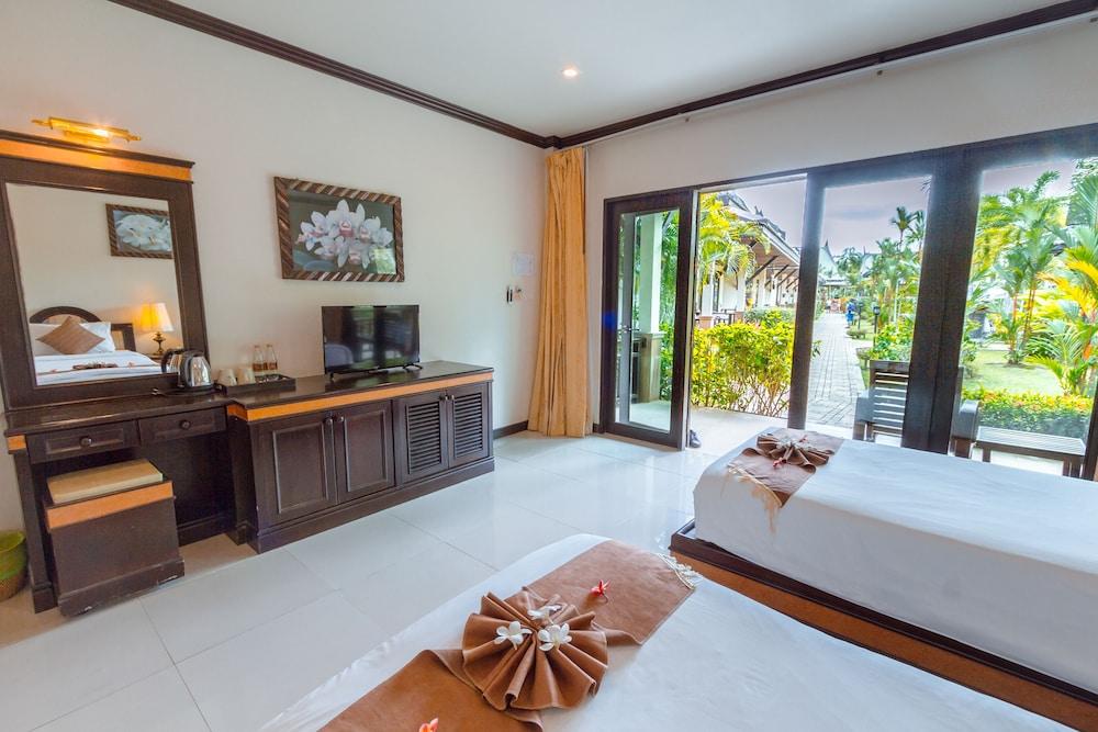 Airport Resort&spa - Sha Extra Resort 4*
