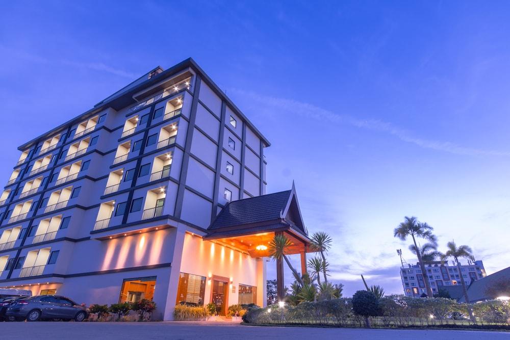 Airport Resort&spa - Sha Extra 4*