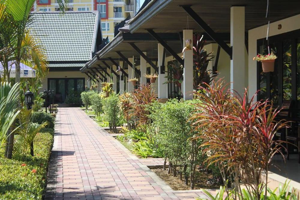 Airport Resort&spa - Sha Extra