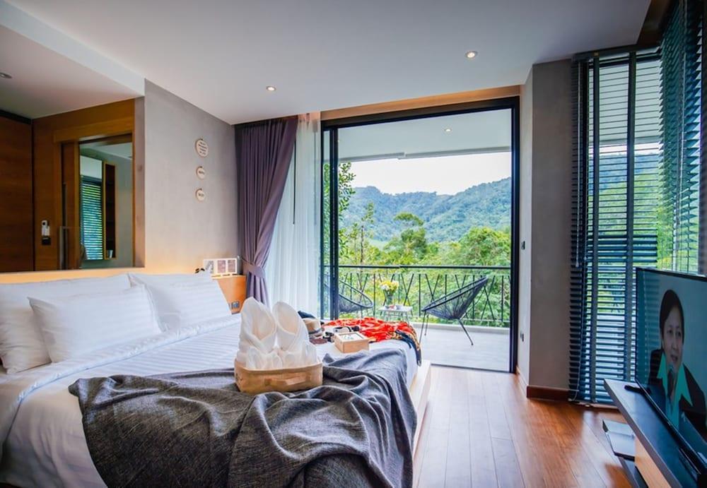 Resort The Woods Natural Park Phuket Kamala Beach