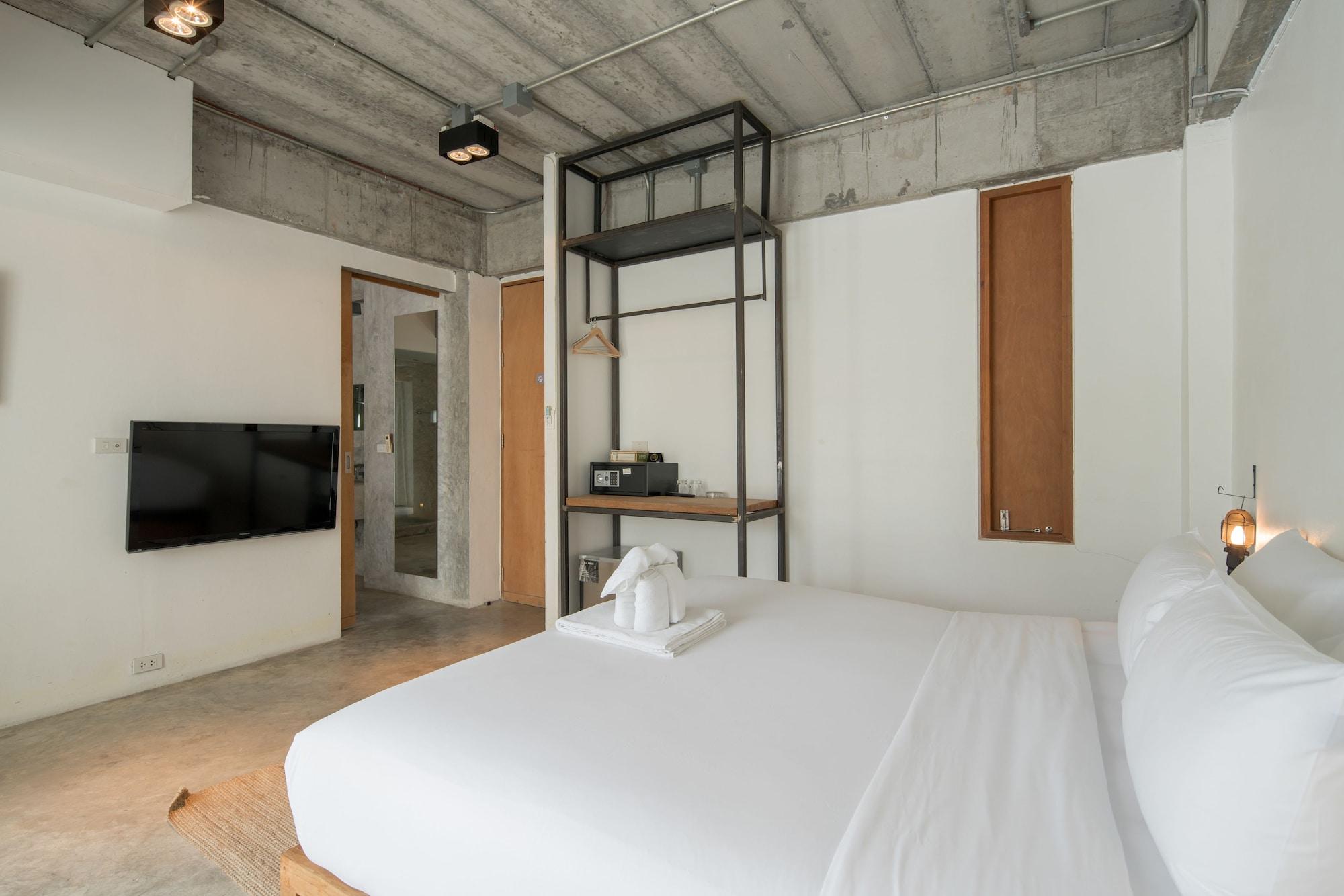Ella Bed 3*