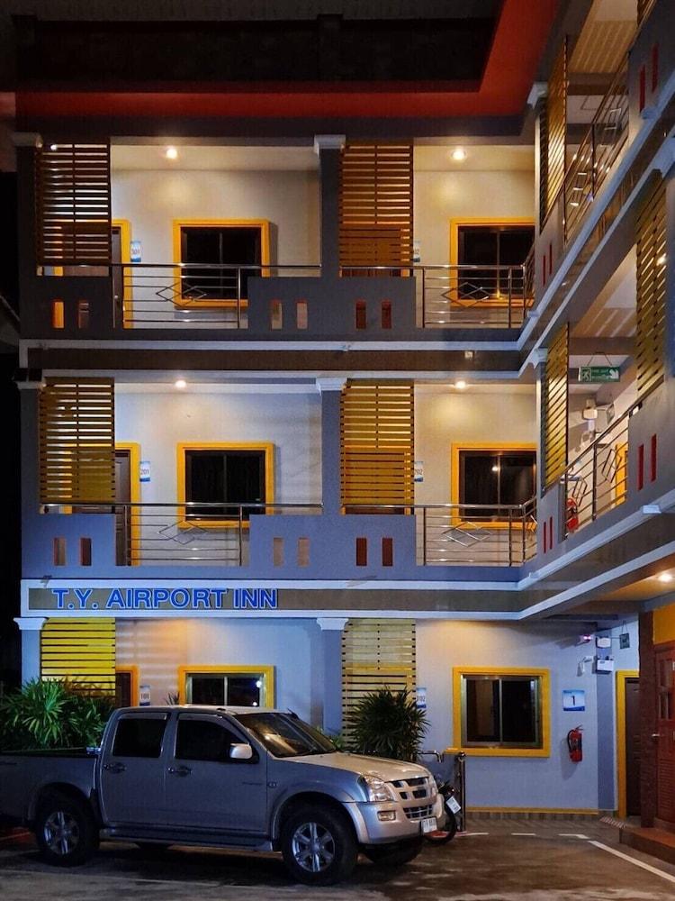 T.y. Airport Apartment