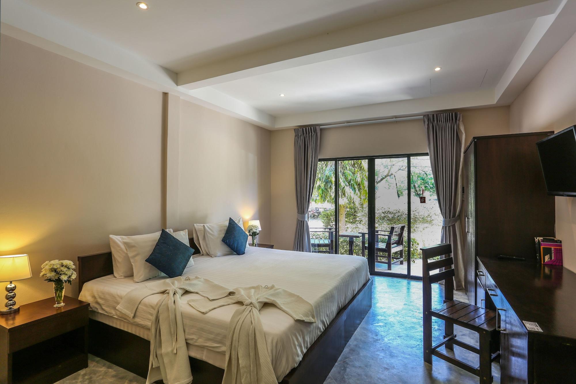 Naiharn - Sha Extra Hotel 3*