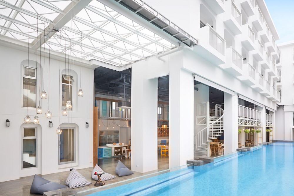 Lub D Phuket - Near & Vibrant Social Vibe Hostel Patong
