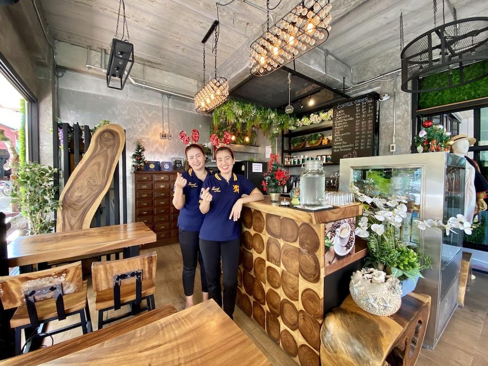 Buasri Boutique Patong Hotel Patong