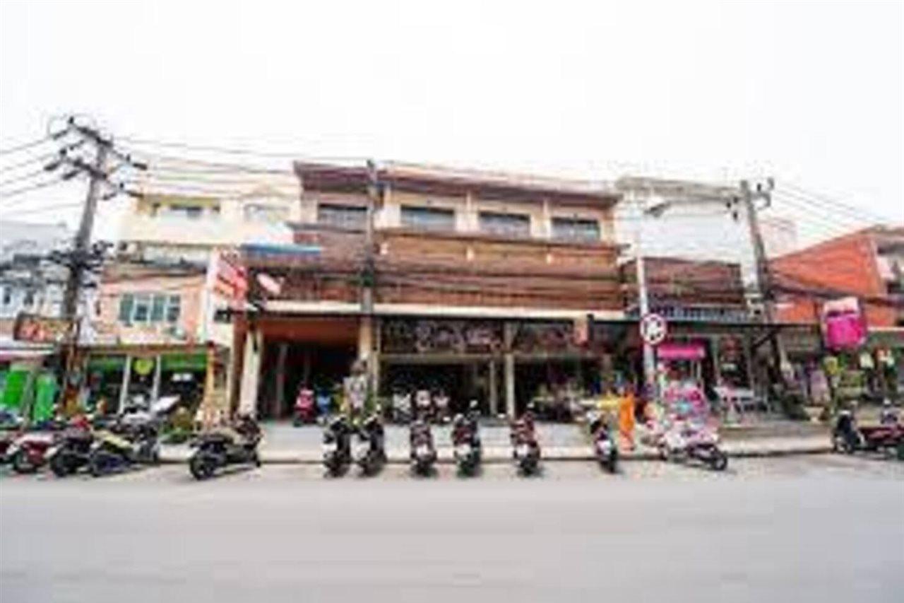 Oyo 343 Wanna Marine Hotel 2*