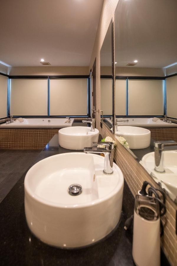 Phuket Superior Sunrise Sea View Private Pool Ban Kata